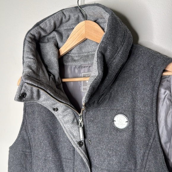 Noel Asmar Equestrian Gray Wool High Collar Equestrian Vest Women's Size XL EUC - Picture 4 of 9